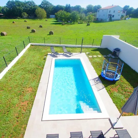 With Private Pool In Village Дом отдыха *