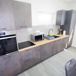 Tatil Evi With Private Pool In Village