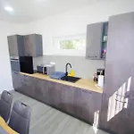 Tatil Evi With Private Pool In Village