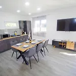 Tatil Evi With Private Pool In Village