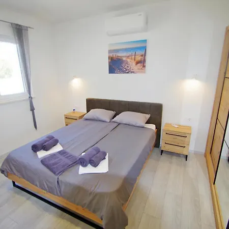 Holiday home With Private Pool In Village